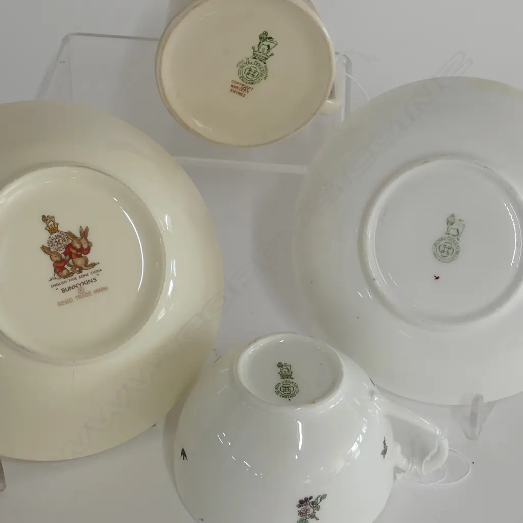 5 ROYAL DOULTON NURSERY-WARE PCES; NURSERY RHYMES CUP, BUNNYKINS BOWL, TOM TUCKER CUP & SAUCER Image 1++