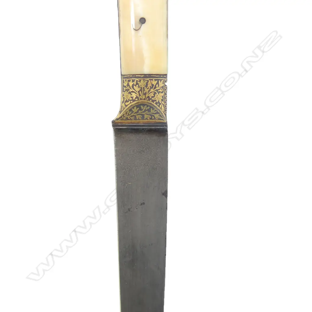 A 19thC Indian kard dagger, in finely pierced and gilded scabbard, the tapering single edged blade of finely watered steel, forte and hilt with gold koftgari and ivory grips, Image 1++