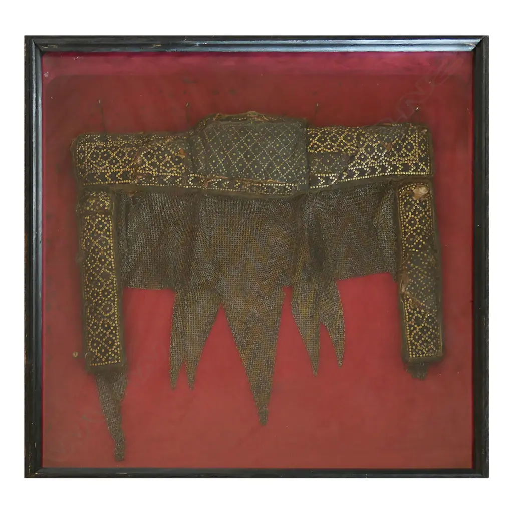 A rare Indian nape and shoulder armour defence (kanthatrāna), 18th/19thC, of padded leather and aventail, Image 1++
