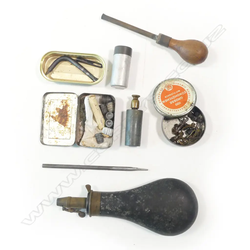 A replica Alexander Henry muzzle loading smoothbore percussion rifle, .45 cal., in case, Image 1++