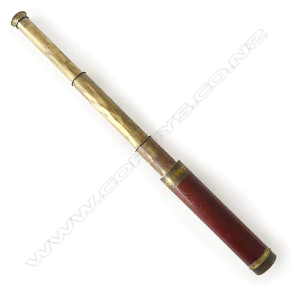 A three-draw telescope, with mahogany bound main tube, Image 1++