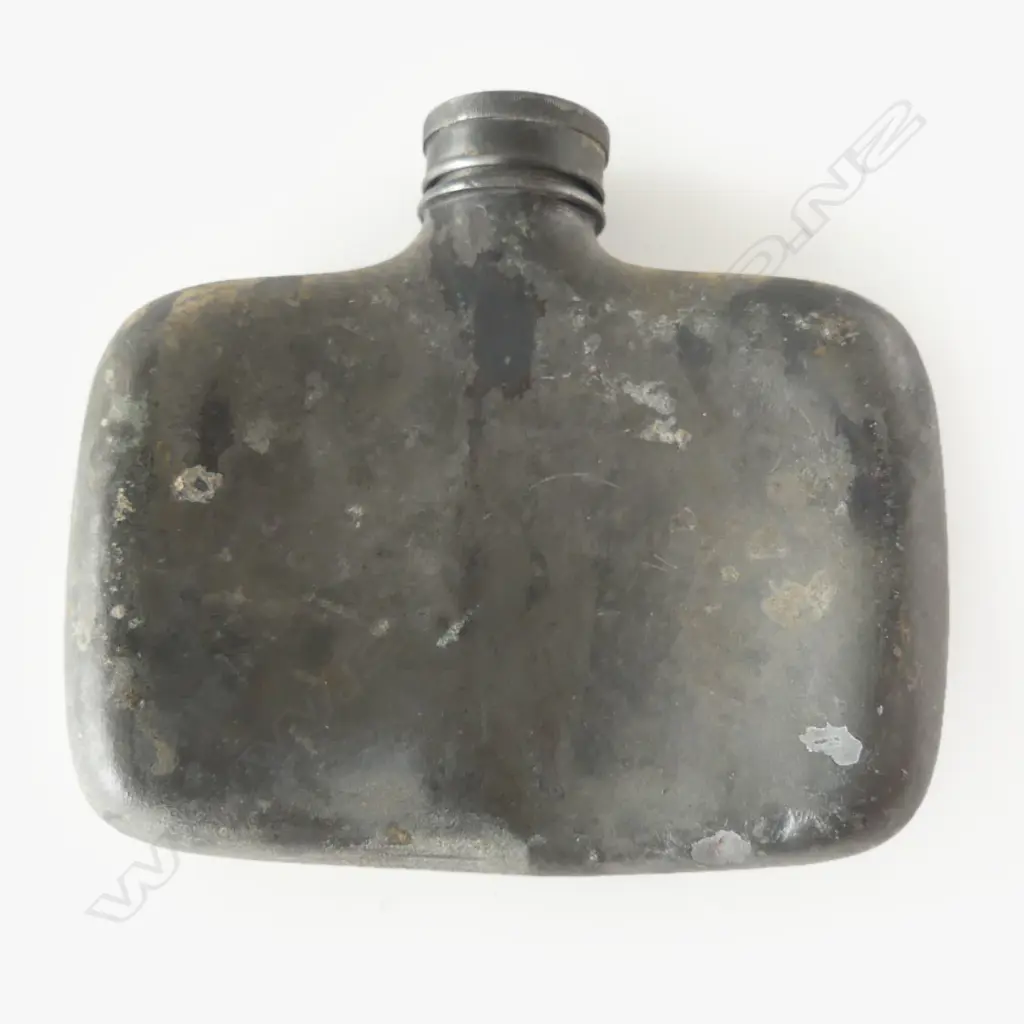 A WWI serviceman’s pewter hip flask, with engraved details to one side: Image 1++