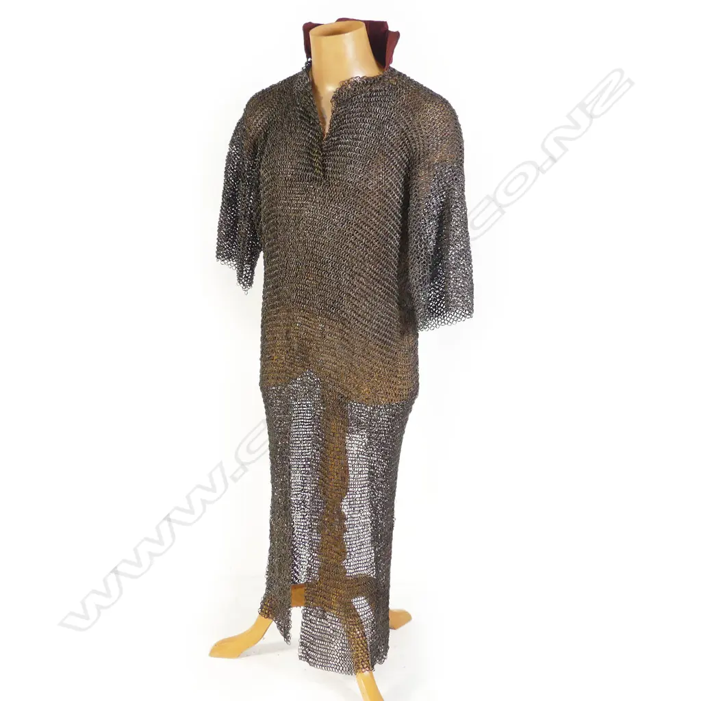 A 17th/18thC Indo Persian full length chain mail coat, Image 1++