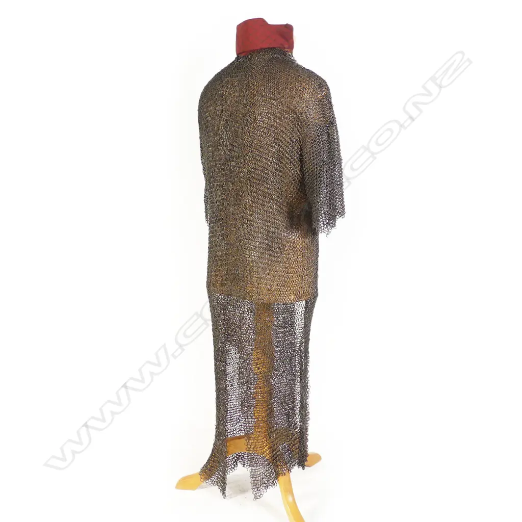 A 17th/18thC Indo Persian full length chain mail coat, Image 1++