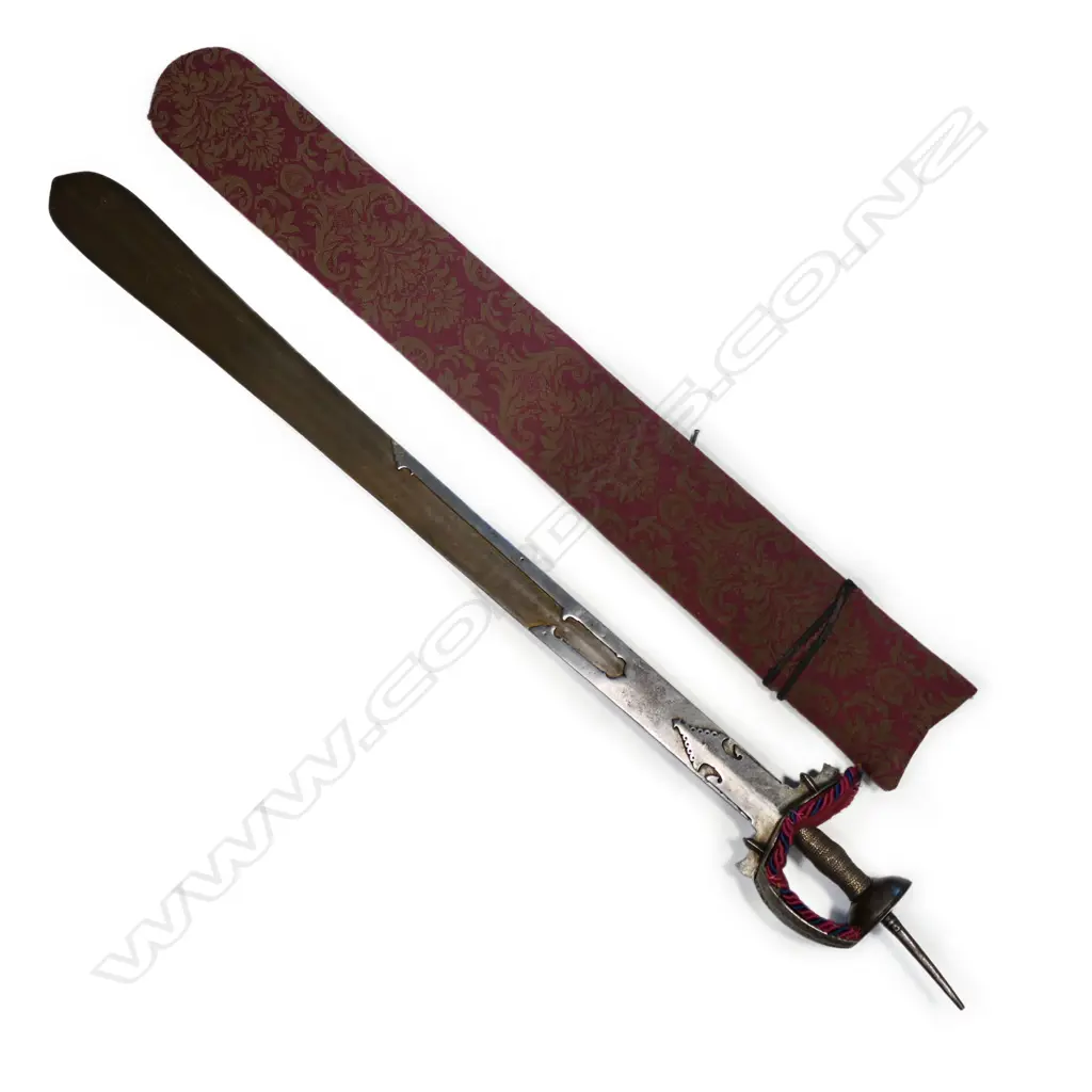 An Indian khanda sword, late 18th/ early 19thC, with fabric covered scabbard, Image 1++