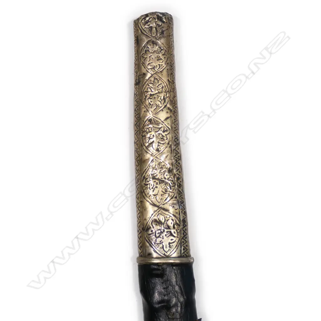 A 19thC Indo-Persian shamshir, the curved steel blade etched with Arabic cartouche, Image 1++