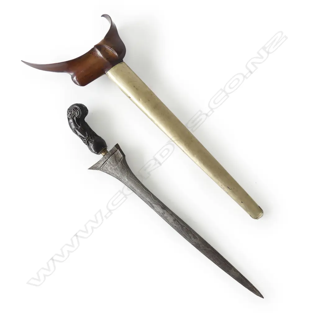 A Balinese kris, with etched straight blade, Image 1++