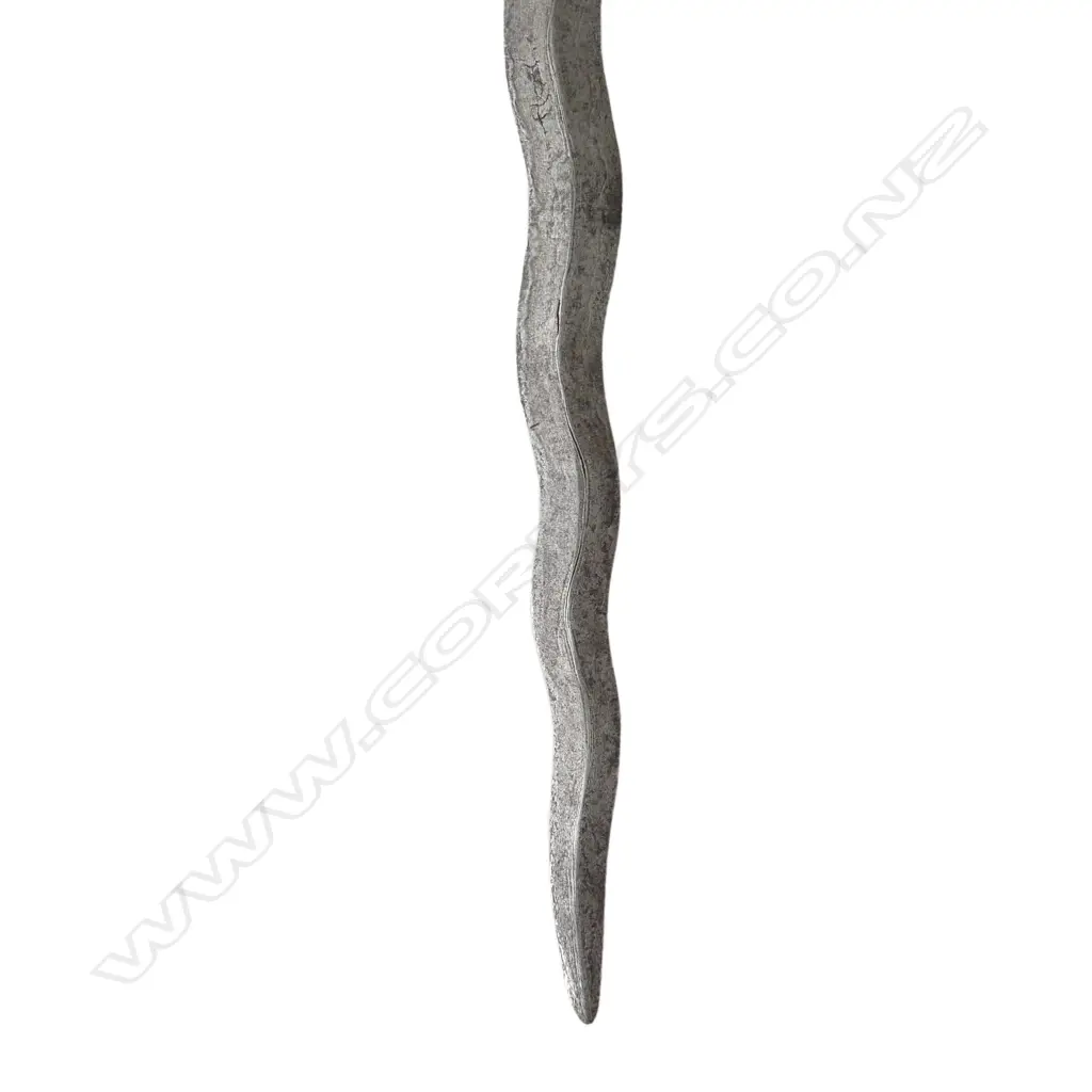 An Indonesian kris, with ivory handle carved with a lotus, Image 1++