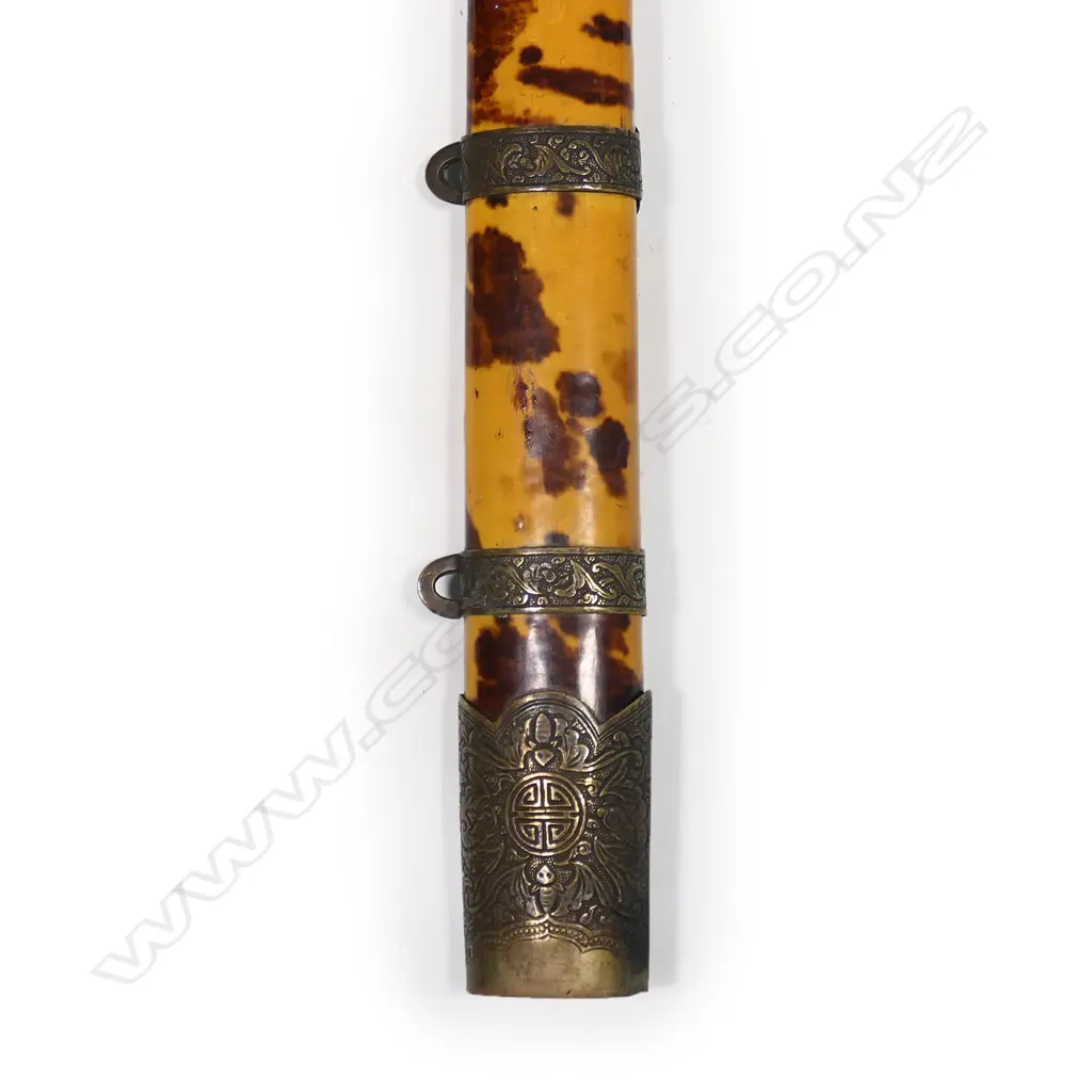 A unusual pair of Chinese, Qing dynasty paired swords (Shuang jian), in tortoiseshell sheathed scabbard, Image 1++