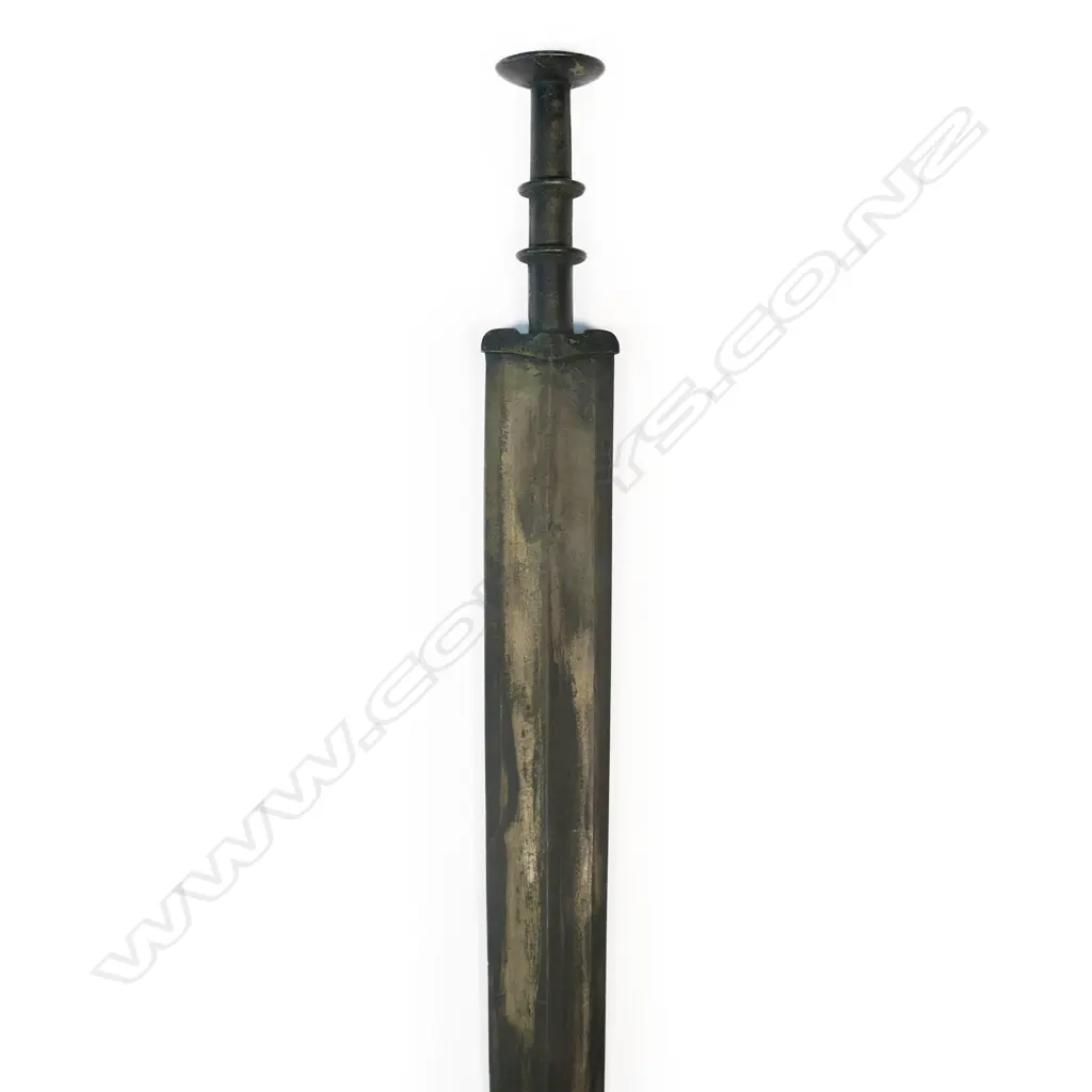A Chinese Warring States (475-221BC) style bronze sword Image 1++