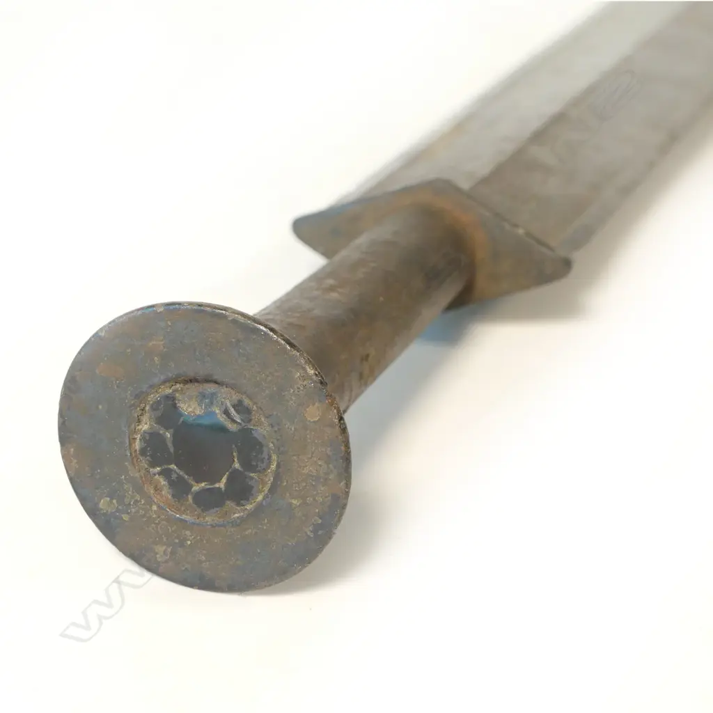 Chinese Han Dynasty (BC 206-AD 220) style bonze sword, Image 1++