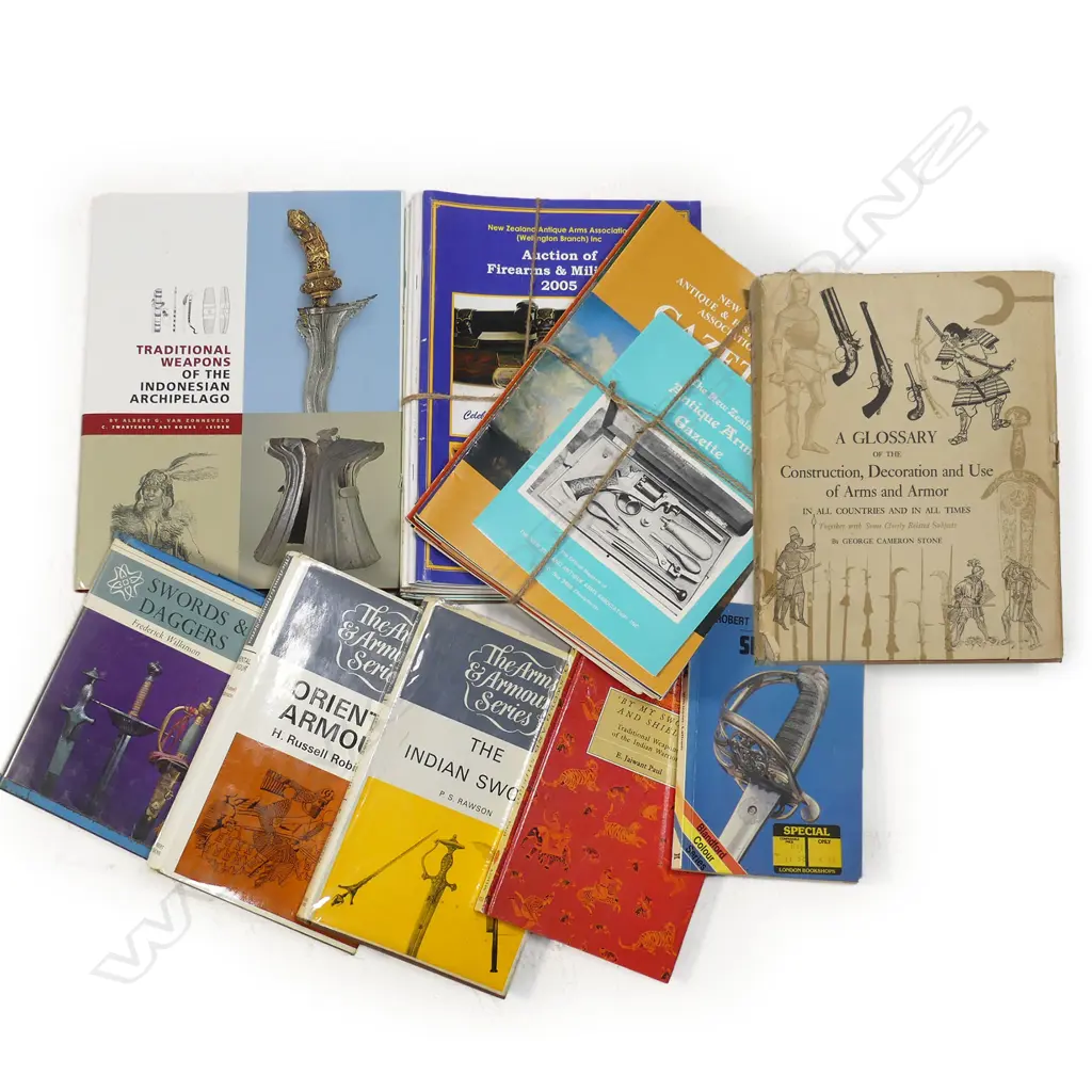 Box of various military magazines and reference books, Image 1++