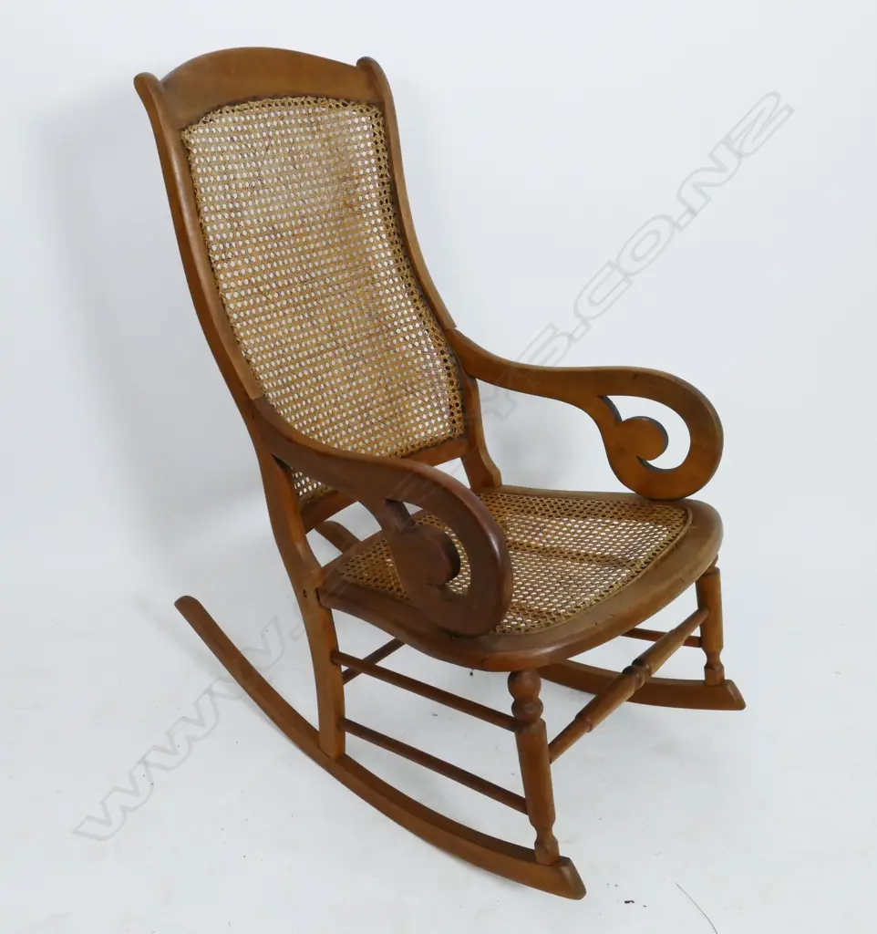 CANE ROCKER Image 1++