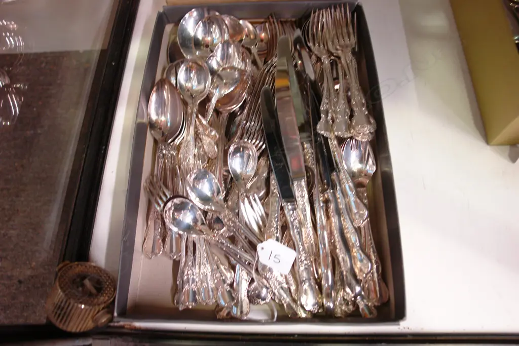 LARGE TRAY OF EP CUTLERY Image 1++