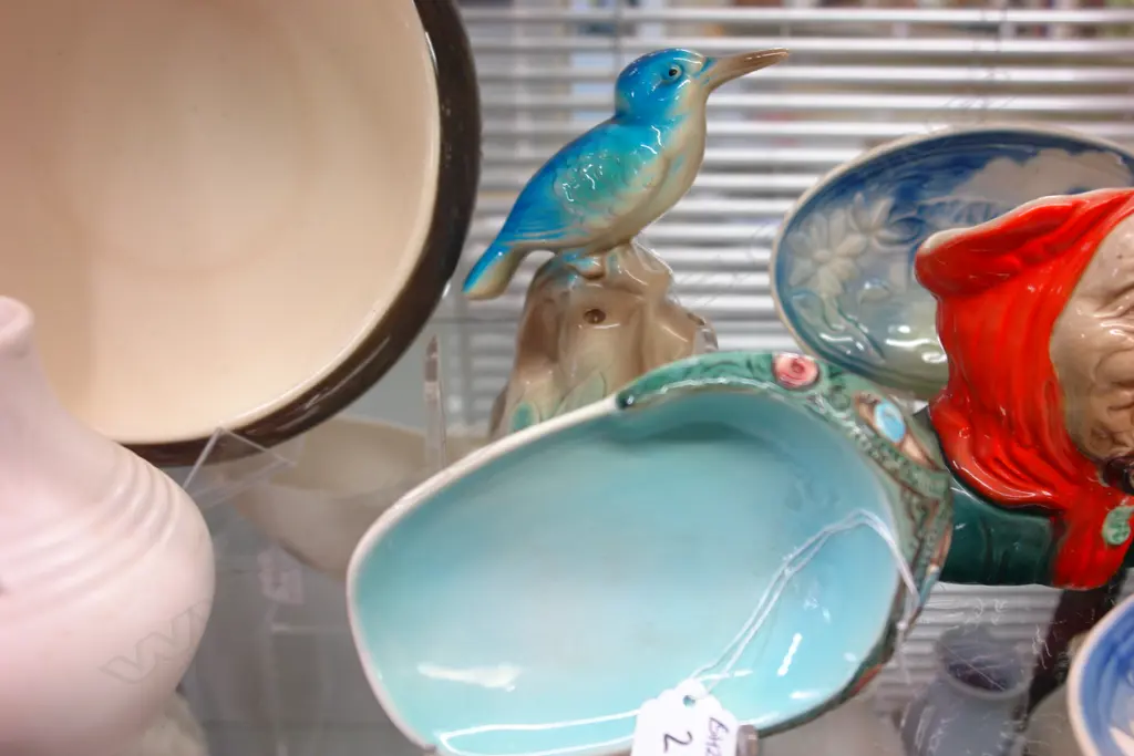 TITIAN BAILER & C.L. KINGFISHER Image 1++