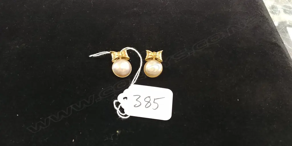 18CT GOLD & MABE PEARL EARINGS Image 1++