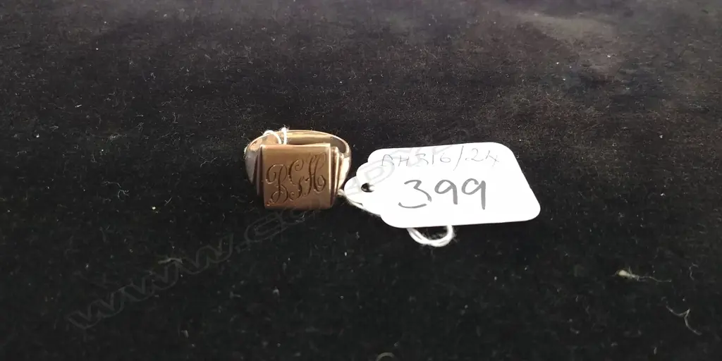 9CT ROSE GOLD SIGNET RING 6gms Image 1++