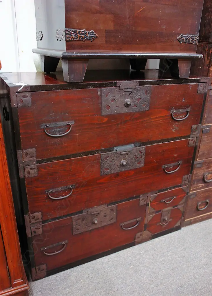 SADO IS. CHEST-INCISED METAL LOCK PLATES. 1890'S Image 1++