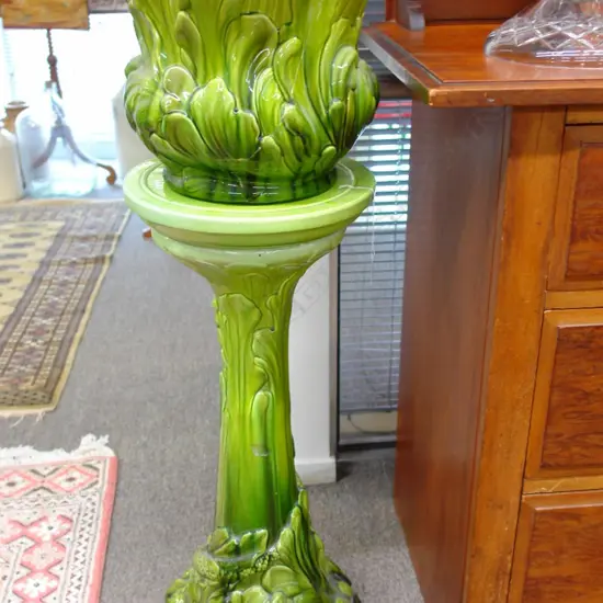 VICT JARDINEER AF ON PERFECT STAND