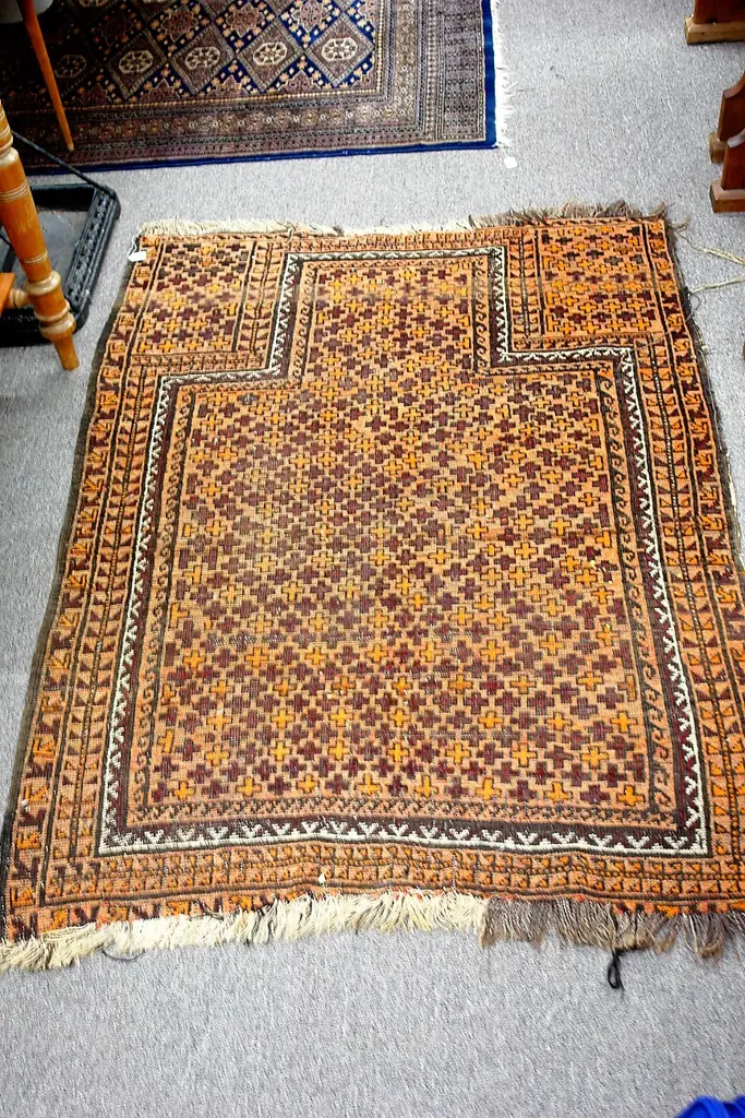 PERSIAN RUG Image 1++