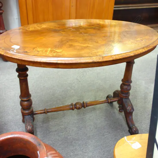 OVAL WALNUT VICT SIDE TABLE