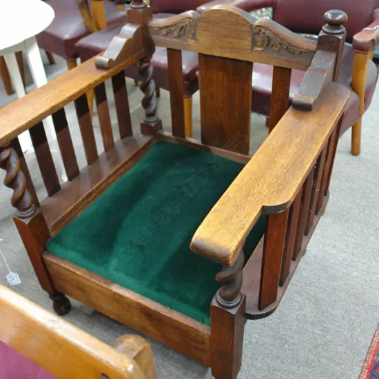 LARGE OAK FRAMED LOUNGE CHAIR