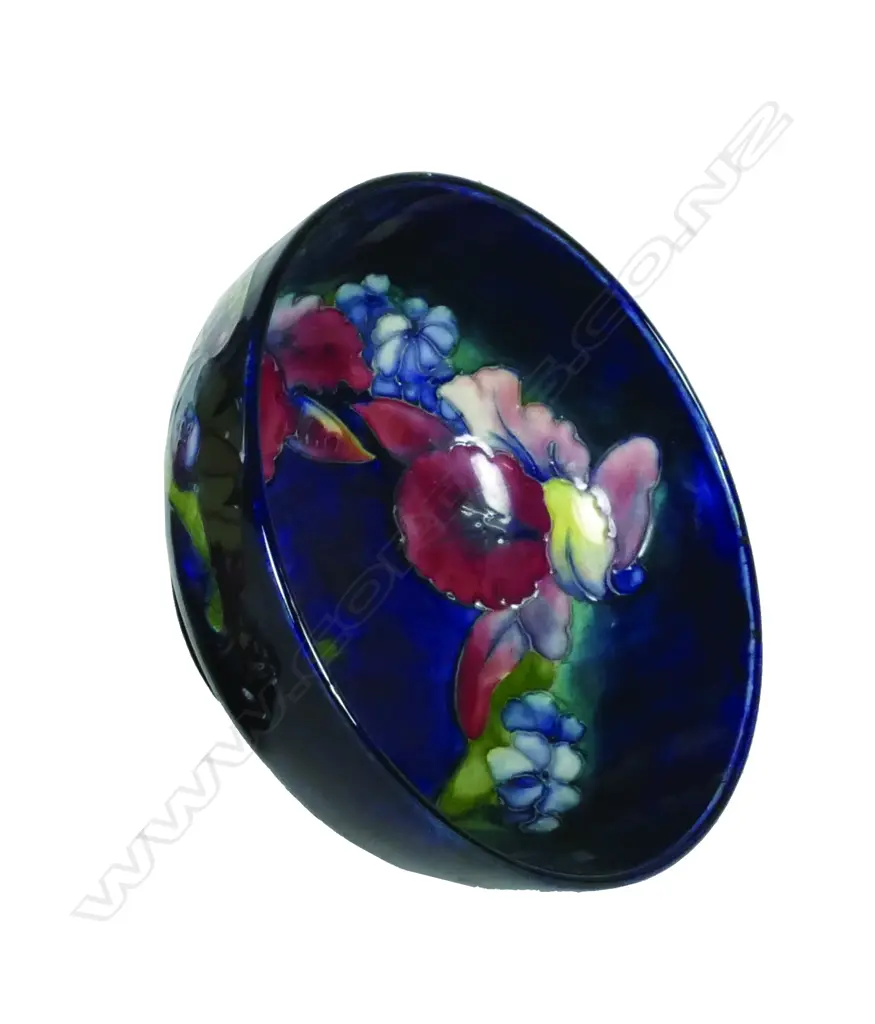 A William Moorcroft 'Orchid' pattern bowl Image 1++