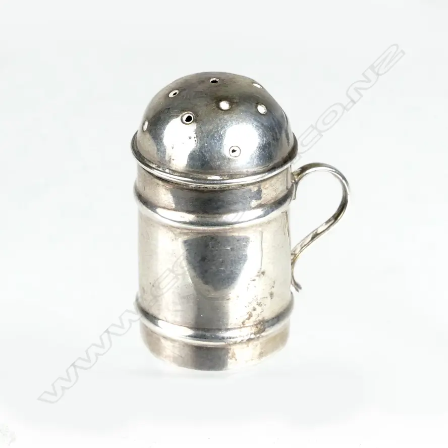 A late Victorian miniature silver pepper pot Image 1++