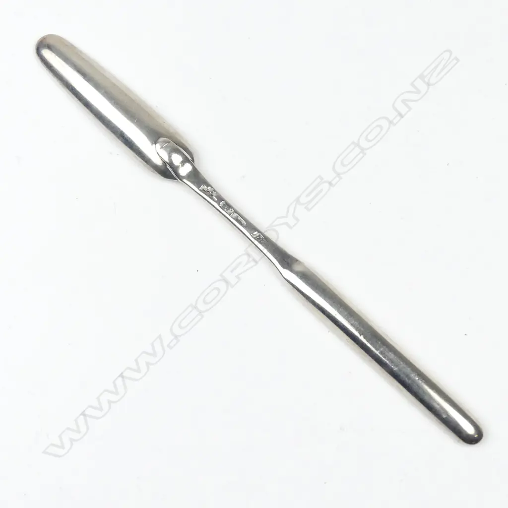 A George II silver double ended marrow scoop Image 1++