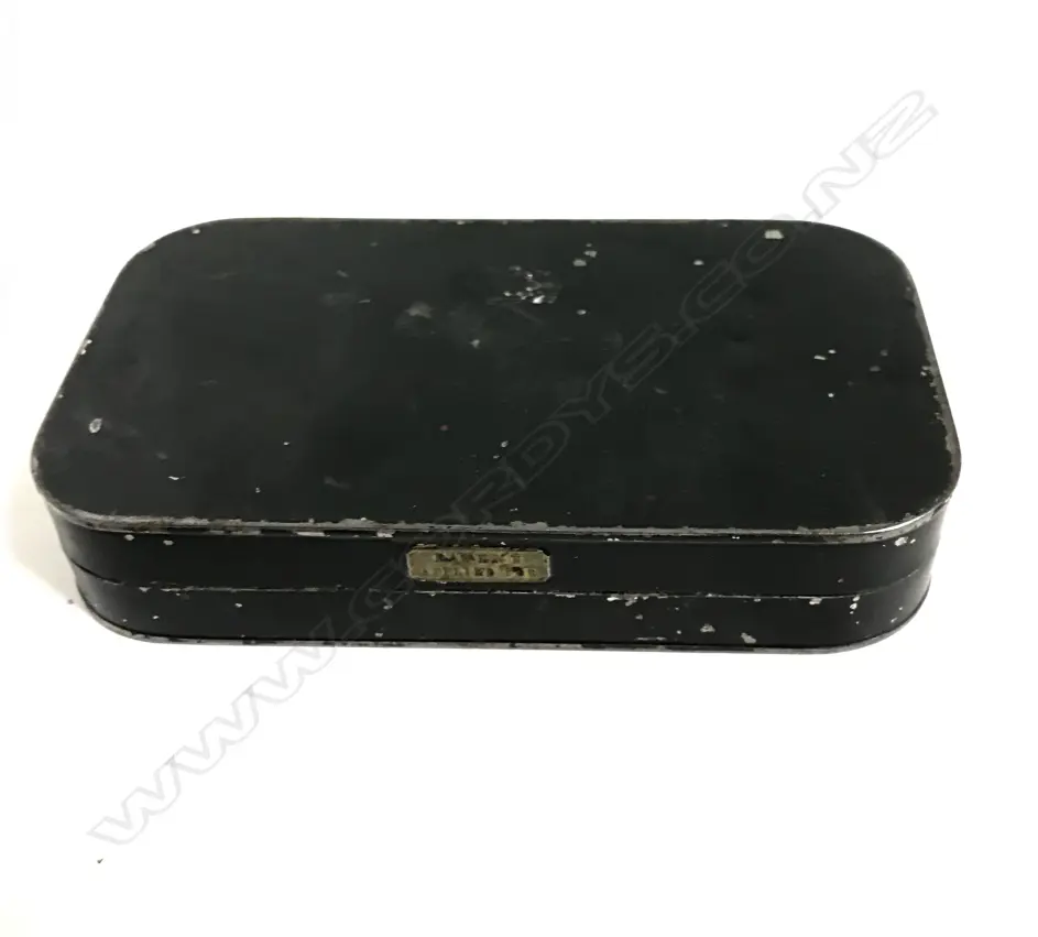 A quality A.C. Farlow Pralon japanned black fly box Image 1++