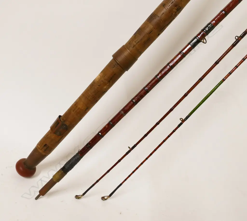 An early N.Z. 'Wilhous' spilt cane rod 'The Alnwick' Image 1++