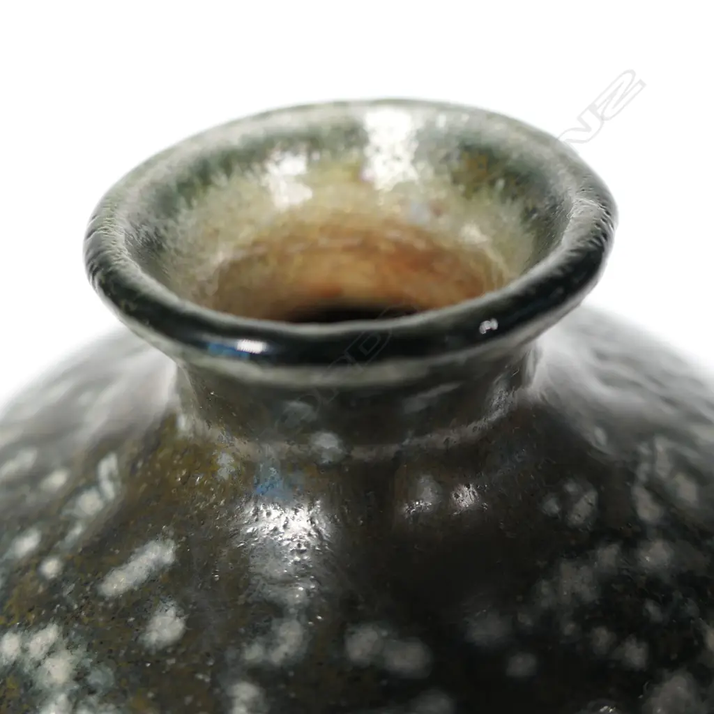 Mirek Smisek (1925-2013) early dark salt glazed small vase of ovoid form, Image 1++