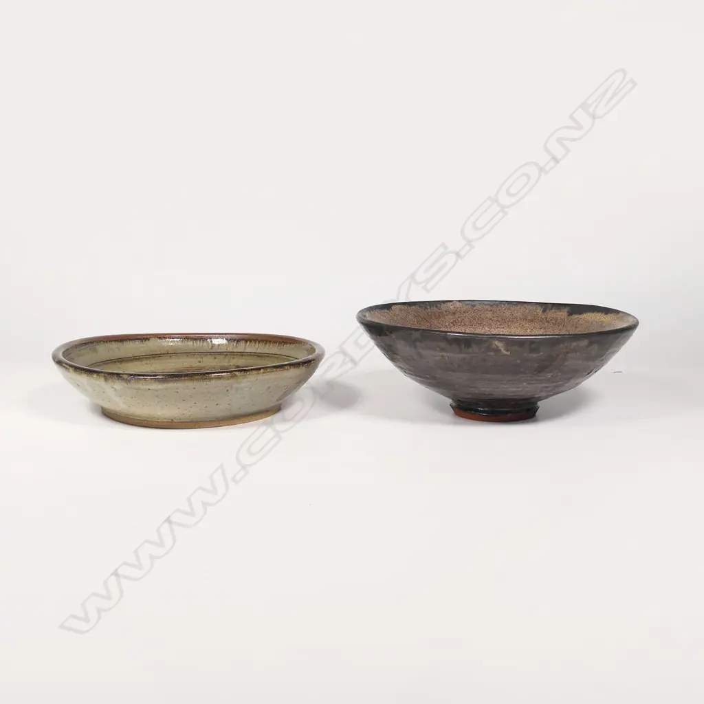 Doreen Blumhardt (1914-2009) two early bowls, Image 1++
