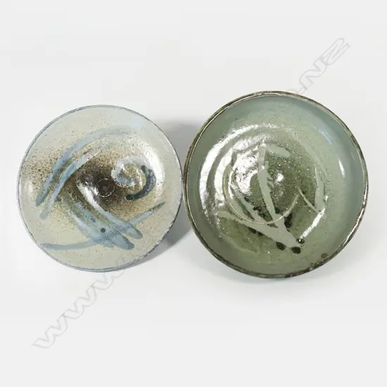 Doreen Blumhardt (1914-2009) two early bowls,