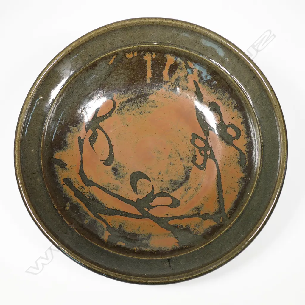 Len Castle (1924-2011) large quince pattern bowl, Image 1++