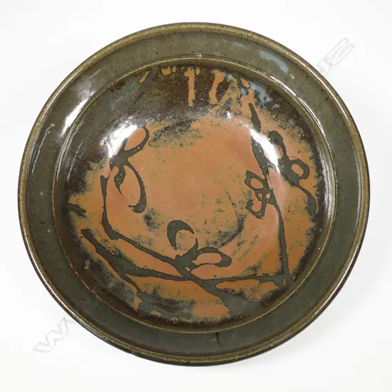 Len Castle (1924-2011) large quince pattern bowl,