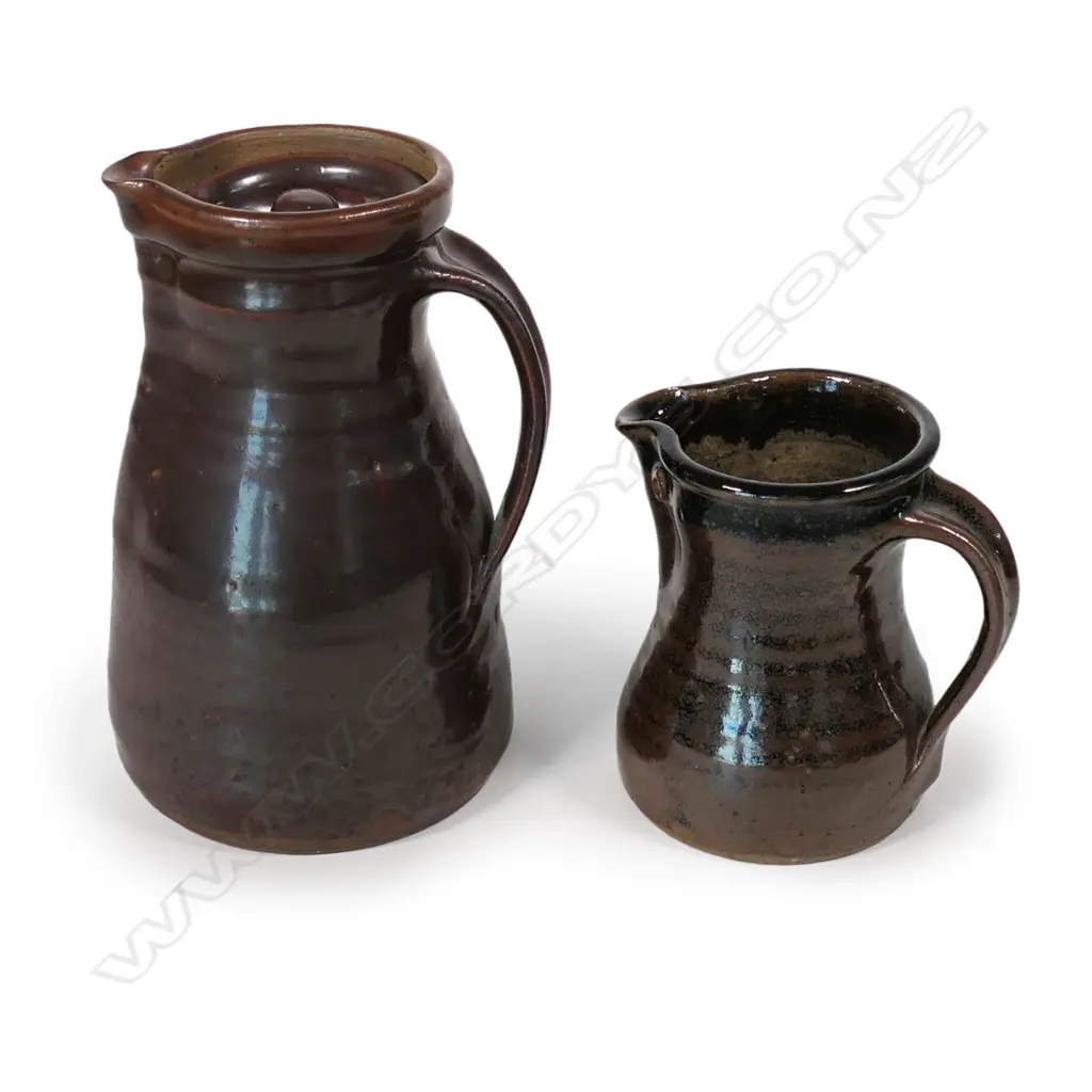 Two Barry Brickell (1935-2016)l stoneware jugs the tallest with a recessed lid, Image 1++