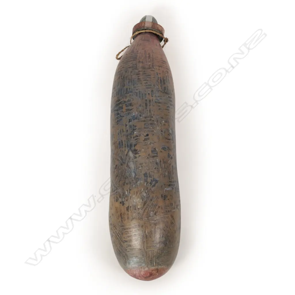 Geoff Fairburn decorated gourd with stopper, Image 1++