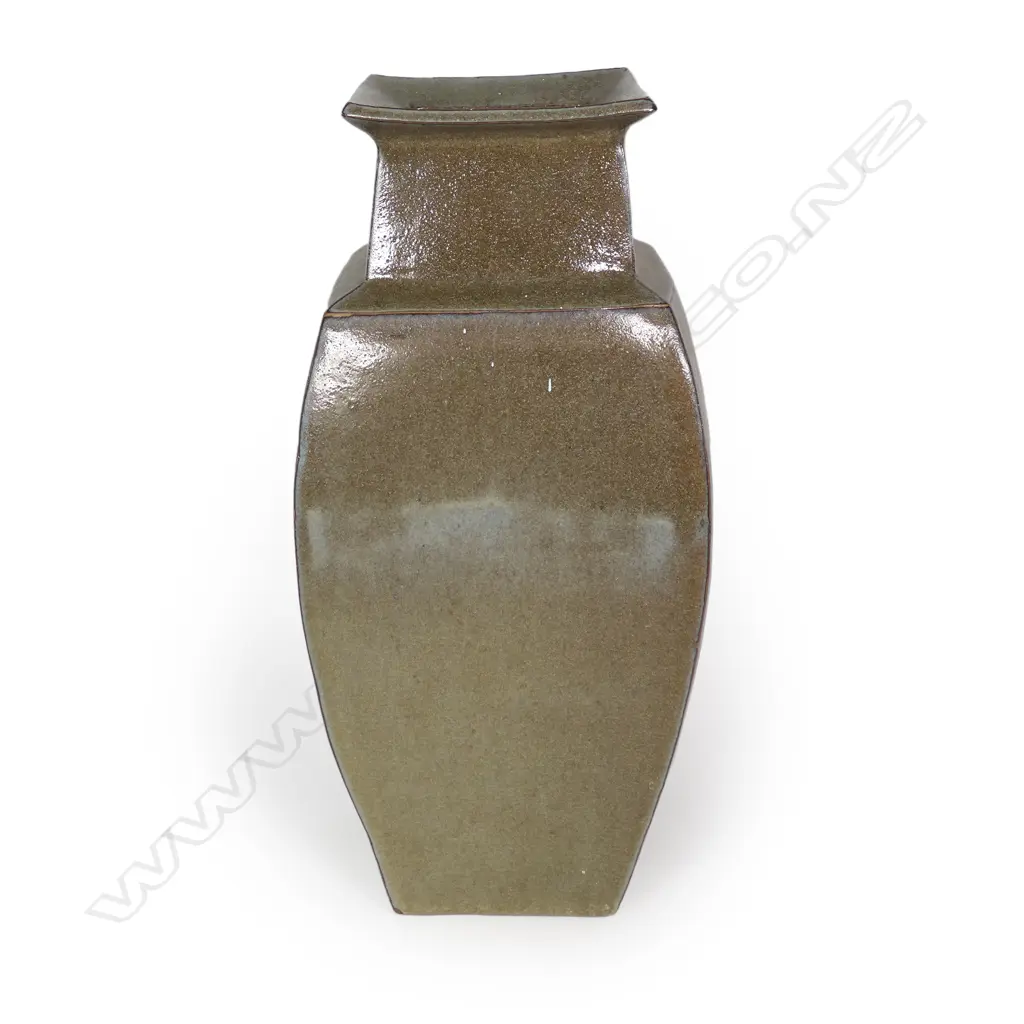 James (Jim) Greig (1936–1986) large stoneware vase of square section form, Image 1++