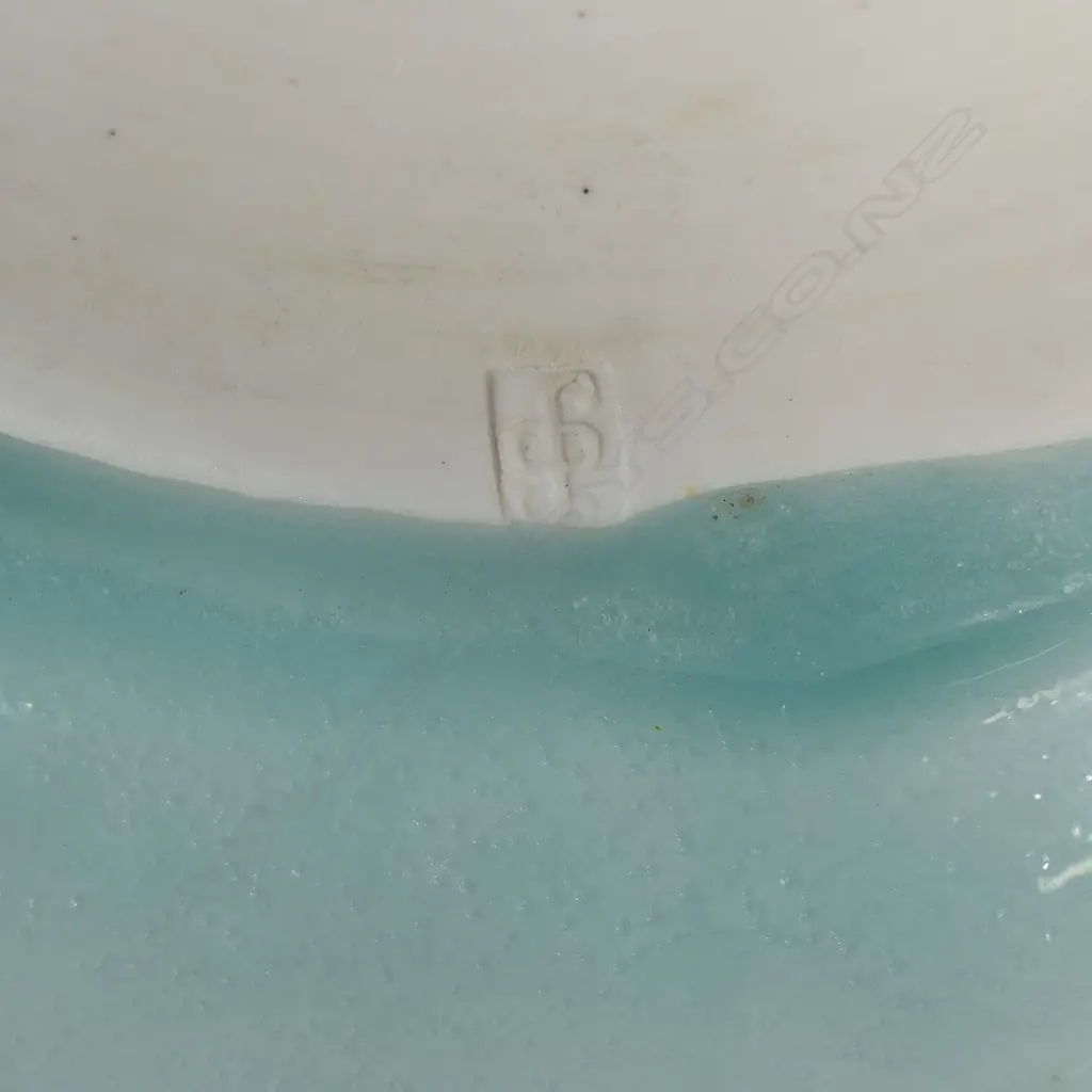 Greg Barron porcelain bowl, Image 1++