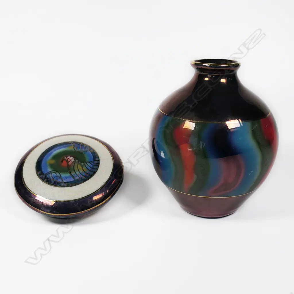 Mike Cogswell lustre vase and lidded trinket dish, Image 1++