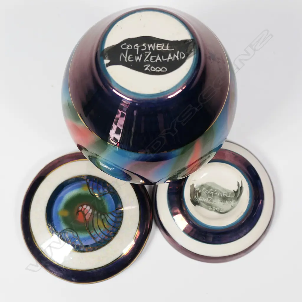 Mike Cogswell lustre vase and lidded trinket dish, Image 1++