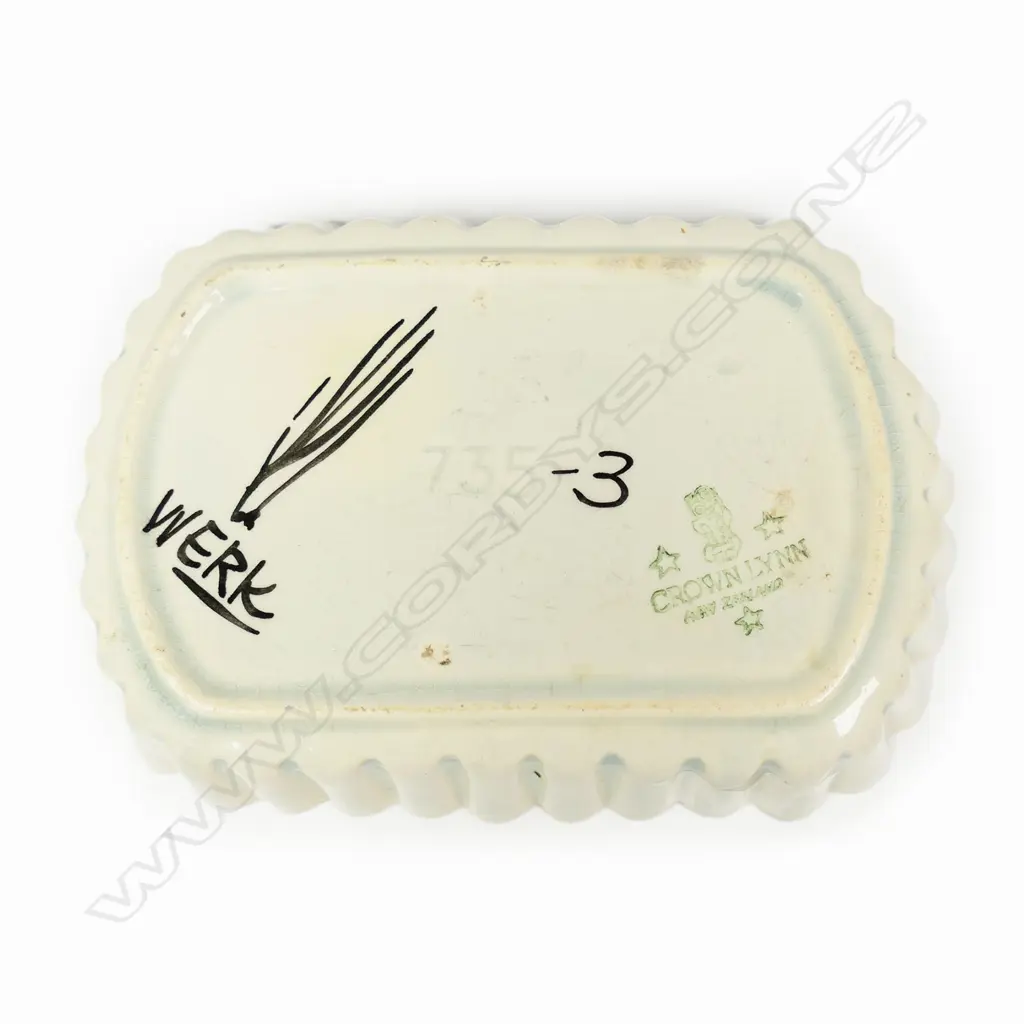 Frank Carpay for Crown Lynn dish, Image 1++