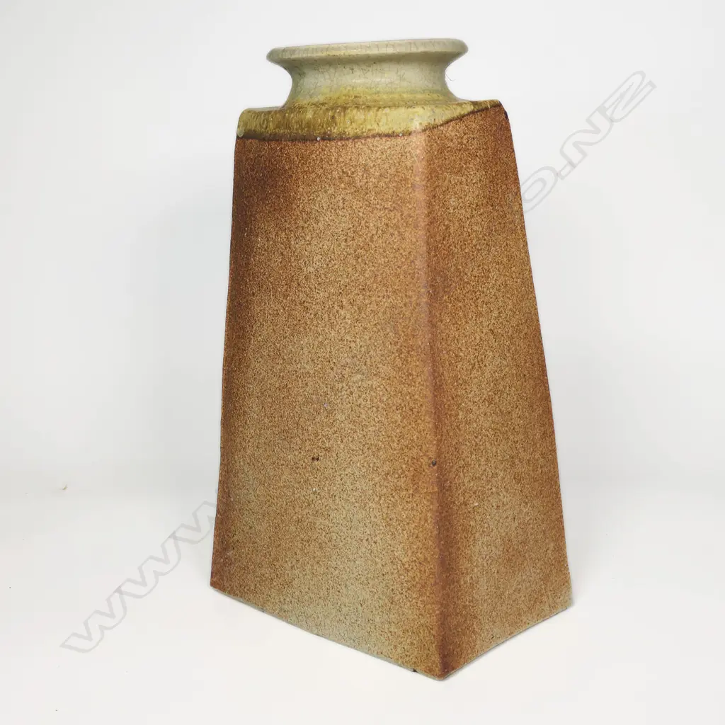 A slab built vase with poured glaze, Image 1++