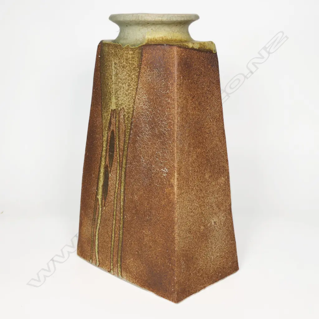 A slab built vase with poured glaze, Image 1++