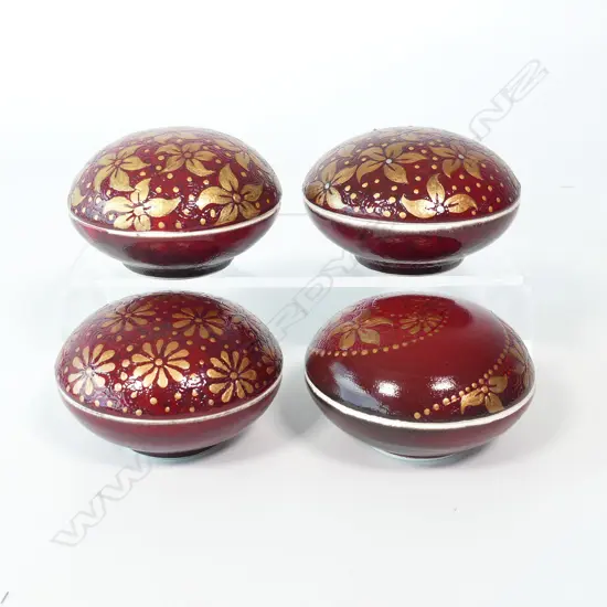 Keum Sun Lee/Sang Sool Shim four trinket boxes,