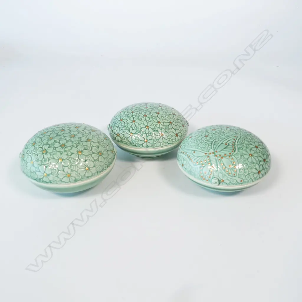 Keum Sun Lee/Sang Sool Shim three trinket boxes, Image 1++