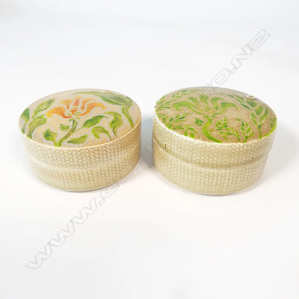 Keum Sun Lee/Sang Sool Shim two trinket boxes, Image 1++