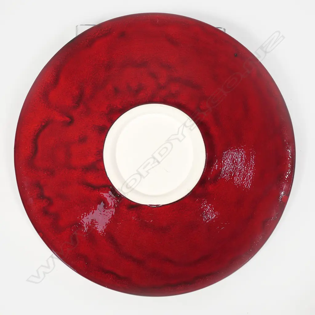Keum Sun Lee/Sang Sool Shim deep red shallow footed dish, Image 1++