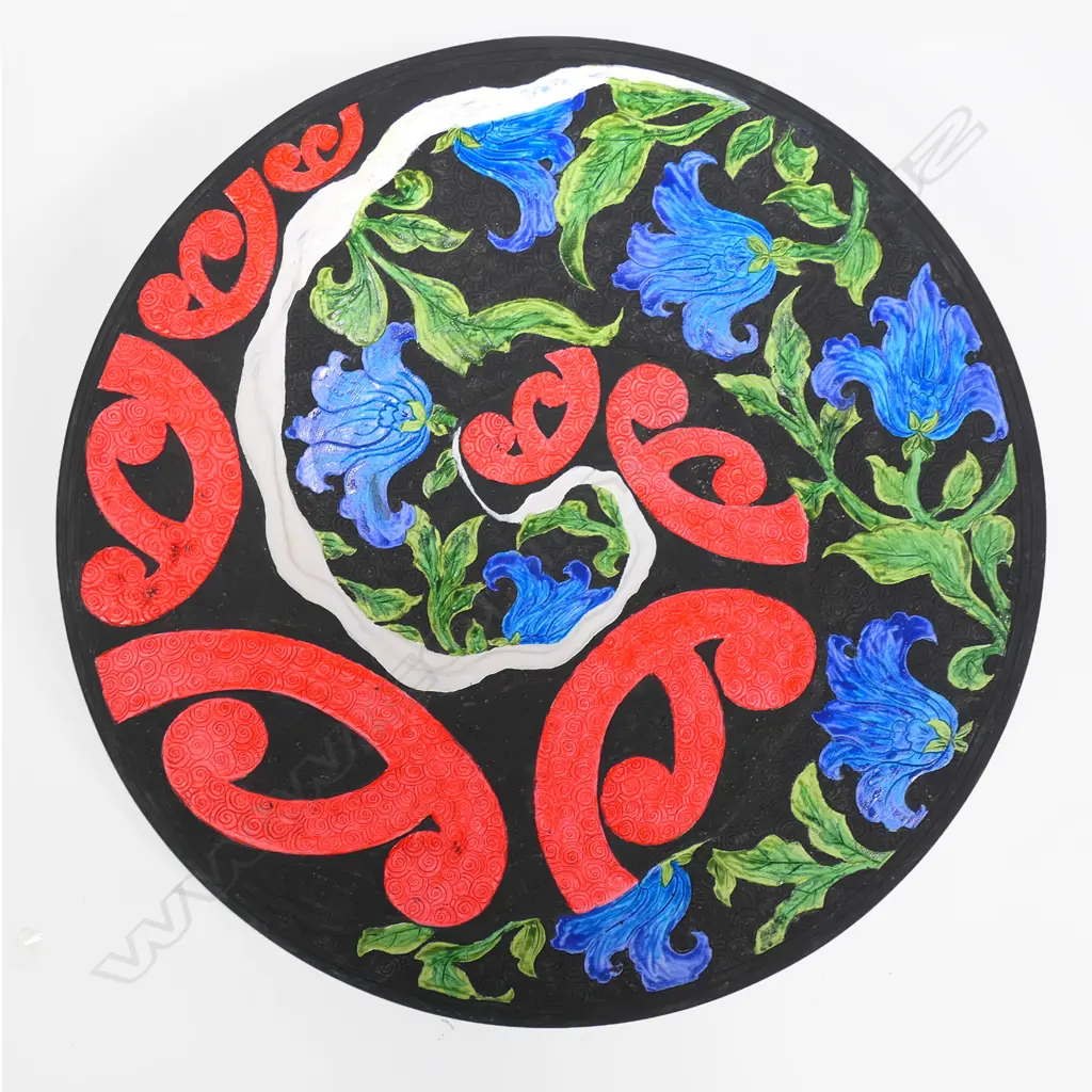 Keum Sun Lee/Sang Sool Shim shallow footed dish with koru motifs, Image 1++